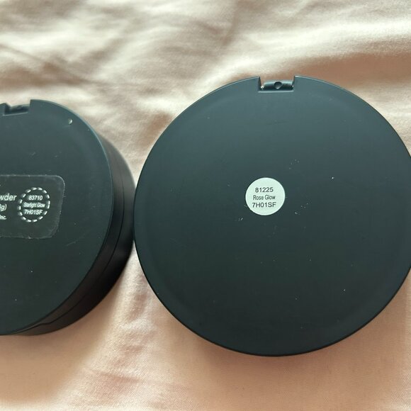 BOGO BUNDLE! ELF Shimmer Highlighting Powders - Picture 7 of 7